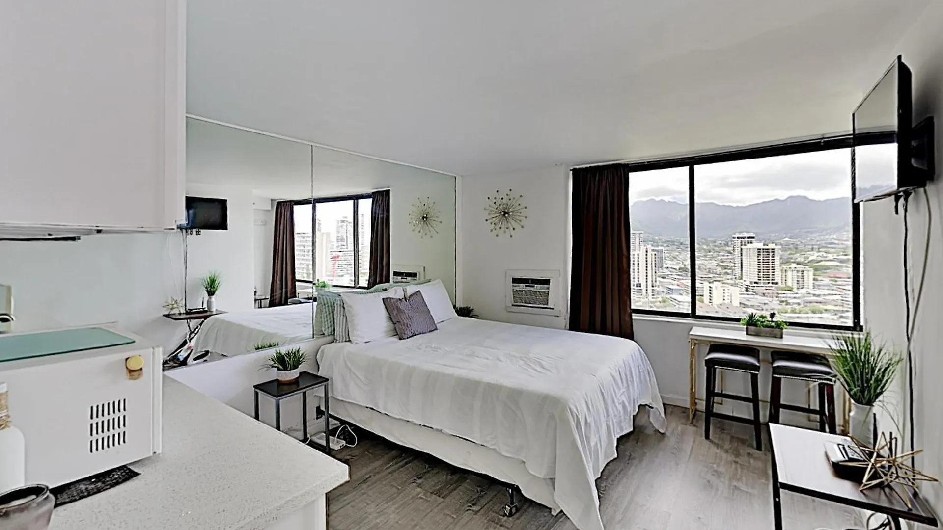 Quaint Waikiki Monarch Studio Honolulu Holiday home