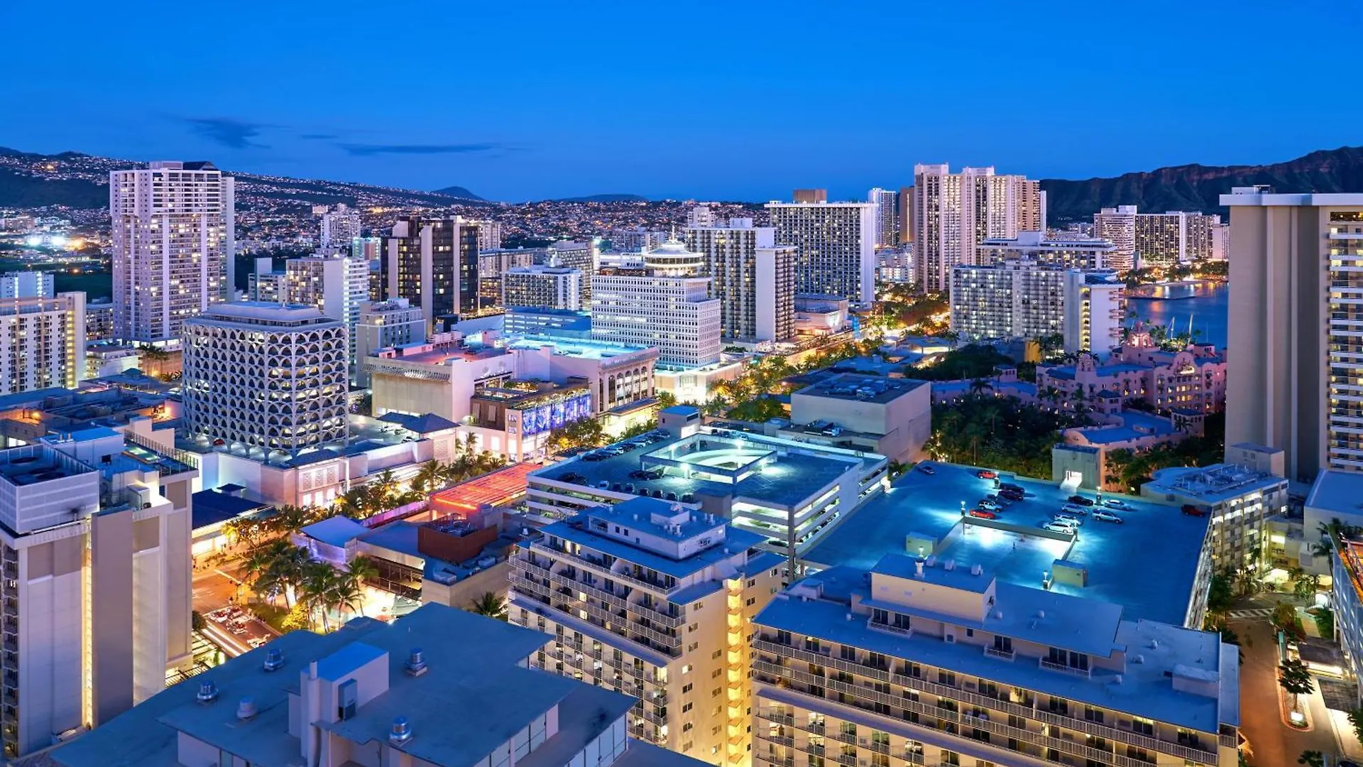 Quaint Waikiki Monarch Studio Honolulu United States